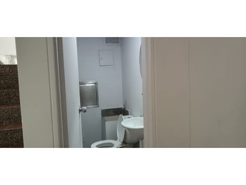Arriendo oficina parque del poblado sector el poblado P1 C7512816