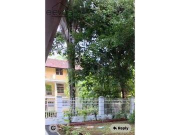 CASA EN ALQUILER EN CLAYTON