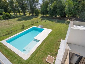 VENTA CASA BARRIO PRIVADO PRADOS DEL OESTE