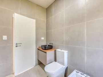 VENTA CASA BARRIO PRIVADO PRADOS DEL OESTE