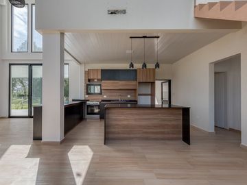VENTA CASA BARRIO PRIVADO PRADOS DEL OESTE