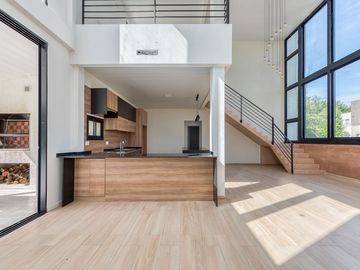 VENTA CASA BARRIO PRIVADO PRADOS DEL OESTE