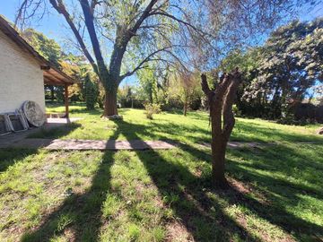 Quinta de 3.650 m2 zona residencial Moreno
