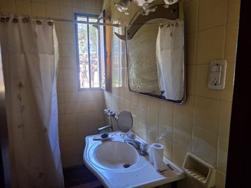 Quinta de 3.650 m2 zona residencial Moreno