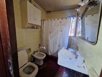 Quinta de 3.650 m2 zona residencial Moreno