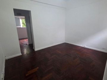 VENTA DEPARTAMENTO 2 AMBIENTES FLORES