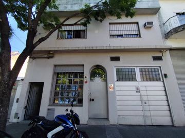 PH VENTA MATADEROS TERRAZA PROPIA x ESCALERA
