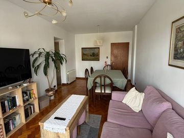 Venta departamento 4 amb en Belgrano. Guarda Coche