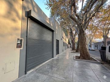 TERRENO EN VENTA CHACARITA- IDEAL FABRICA/DEPÓSITO