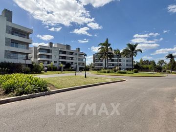 Venta 3amb-jardín-2baños-vista laguna-Lagoon Pilar
