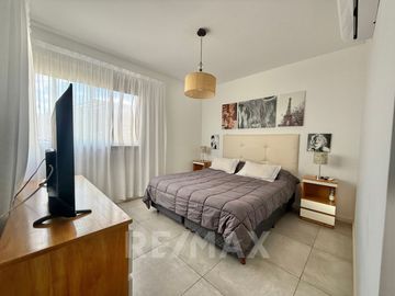 Venta 3amb-jardín-2baños-vista laguna-Lagoon Pilar