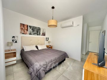 Venta 3amb-jardín-2baños-vista laguna-Lagoon Pilar