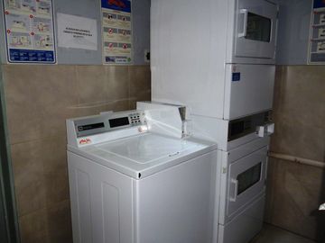 Venta con Renta Monoambiente divisible .Apto Prof