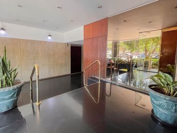 VENTA 4 AMB + COCHERA. PISO ALTO. CAÑITAS