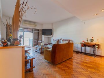VENTA 4 AMB + COCHERA. PISO ALTO. CAÑITAS