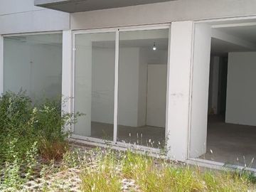 VENTA - LOCAL COMERCIAL A LA CALLE - FLORES