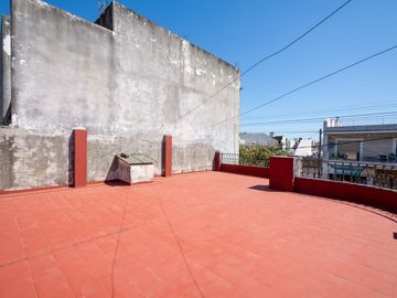 VENTA CASA 4 AMB RAMOS MEJIA - APTO CREDITO