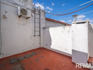 VENTA PH 3 AMBIENTES PARQUE AVELLANEDA PATIO TERRA