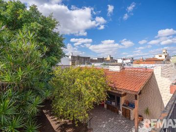VENTA PH 3 AMBIENTES PARQUE AVELLANEDA PATIO TERRA