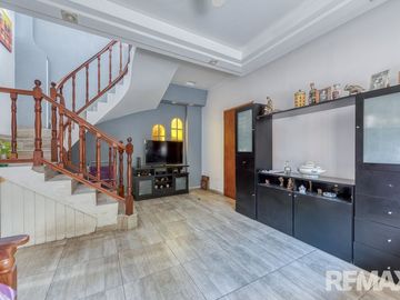 VENTA PH 3 AMBIENTES PARQUE AVELLANEDA PATIO TERRA