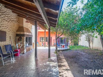 VENTA PH 3 AMBIENTES PARQUE AVELLANEDA PATIO TERRA