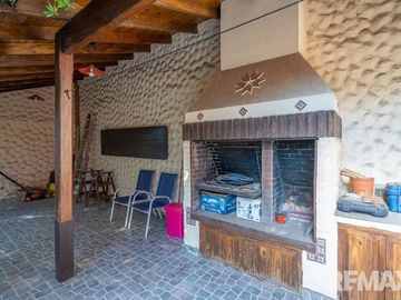 VENTA PH 3 AMBIENTES PARQUE AVELLANEDA PATIO TERRA