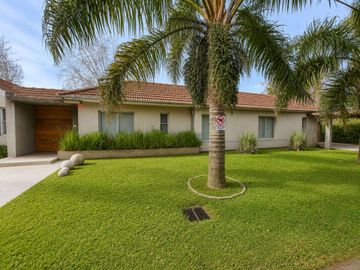 Casa Venta Club de Campo Aranzazu Pileta Seguridad