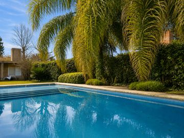 Casa Venta Club de Campo Aranzazu Pileta Seguridad