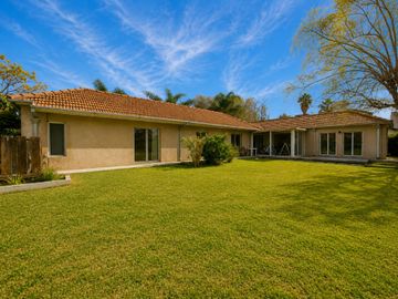 Casa Venta Club de Campo Aranzazu Pileta Seguridad