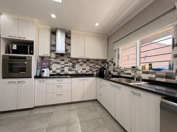 Casa 3 ambientes en venta - Villa Tesei - QUINCHO
