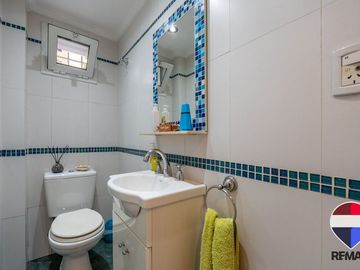 VENTA CASA 4 AMBIENTES COCHERA MATADEROS