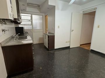 DEPARTAMENTO VENTA 4 AMBIENTES  BALCON COCHERA