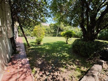 CASA 3 DORMITORIOS + PILETA B°GRANJA DE FUNES