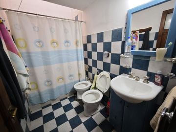 CASA 3 DORMITORIOS + PILETA B°GRANJA DE FUNES