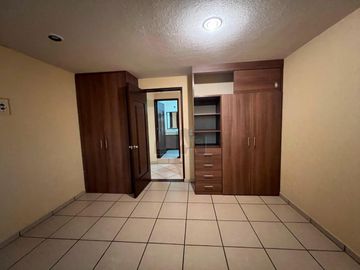 Departamento en renta en Casa Blanca, Metepec, México