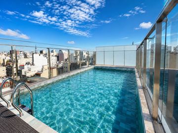 Venta departamento monoambiente muy luminoso piso alto nuevo a estrenar.