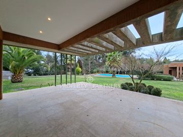 Espectacular casa en Alto Las Cruces