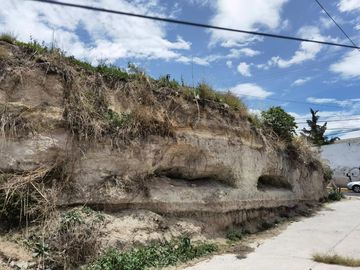 TERRENO EN VENTA EN MARGARITA MAZA DE JUAREZ, ATIZAPAN CON USO MIXTO.