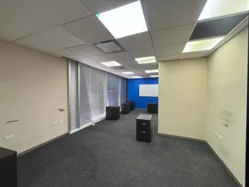 Oficina en renta en Zona Loma Larga Oriente, San Pedro Garza García, Nuevo León