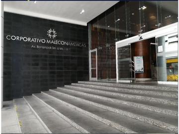 Oficina en renta de 112 m2 en corporativo malecón, Cancún
