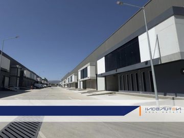 IB-JA0331 - Nave Industrial en Renta en Tlajomulco de Zúñiga, 1,384 m2