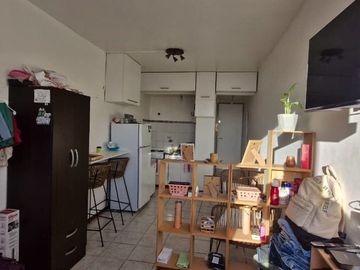 VENTA MONOAMBIENTE LUMINOSO BAJAS EXP MUNRO CENTRO