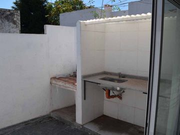 Venta Ph 2 Ambientes Parque Chacabuco Refaccionado
