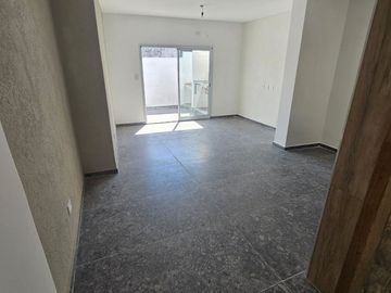 Venta Ph 2 Ambientes Parque Chacabuco Refaccionado