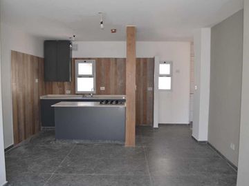 Venta Ph 2 Ambientes Parque Chacabuco Refaccionado