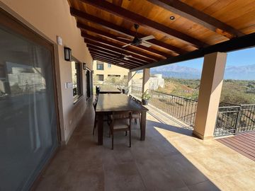 ALQUILER CASA B° PRIVADO CLUB CAMPO ROCA