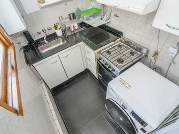 Venta  departamento  2 Amb  Balvanera Apto Credito