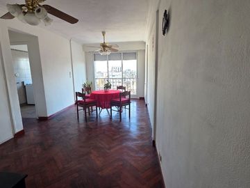 OPORTUNIDAD VENTA DEPTO 2 AMBIENTES BALCONES LUZ