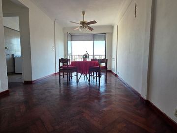 OPORTUNIDAD VENTA DEPTO 2 AMBIENTES BALCONES LUZ