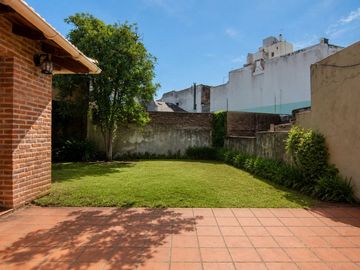 VILLA DEL PARQUE | 6 HAB + COCHERA PARA 5 AUTOS